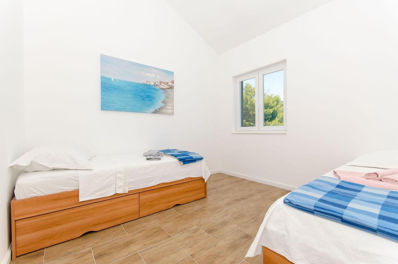 Villa Dupla Kanica Sevid Exteriör bild