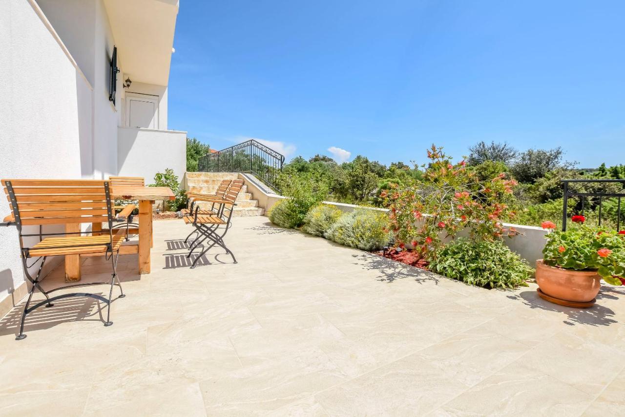 Villa Dupla Kanica Sevid Exteriör bild