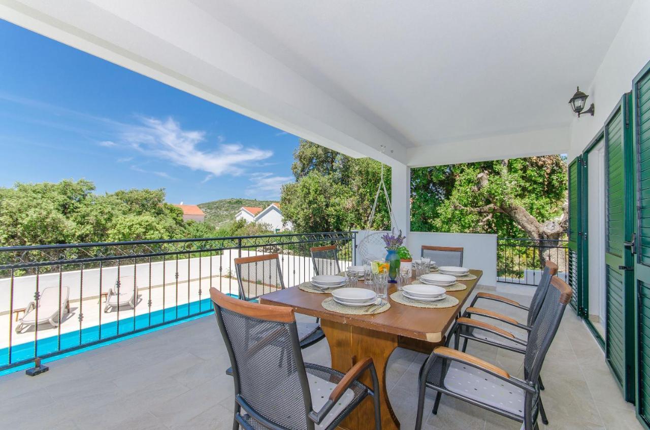 Villa Dupla Kanica Sevid Exteriör bild