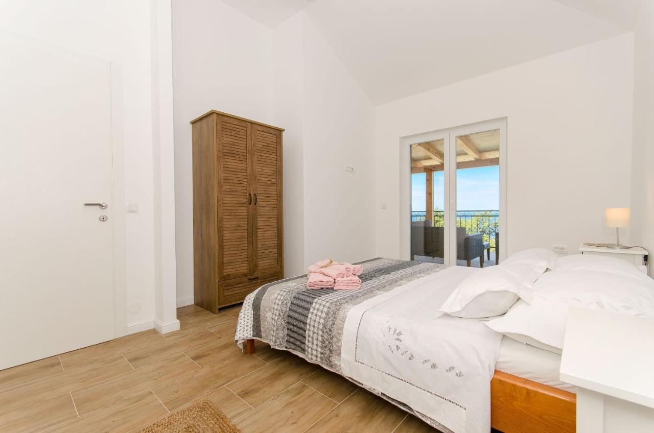 Villa Dupla Kanica Sevid Exteriör bild